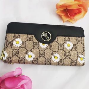 Daisy black medium wallet
